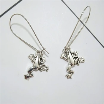 Серьги-подвески в виде лягушки цвета античного серебра с подвесками на проводах из нержавеющей стали, серьги с животными