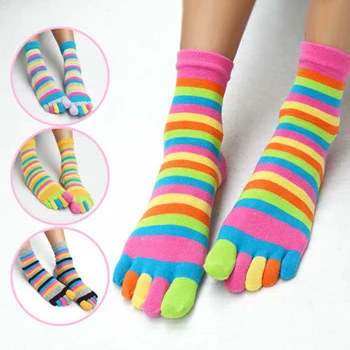Женские Хлопчатобумажные носки с носком, Забавные Носки с пятью пальцами, Разноцветные полосатые Носки с радугой, Комфортные Дышащие Модные Повседневные носки средней длины